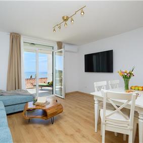 3 Bedroom Apartment with 2 Balconies near Dubrovnik Old Town, Sleeps 5-6